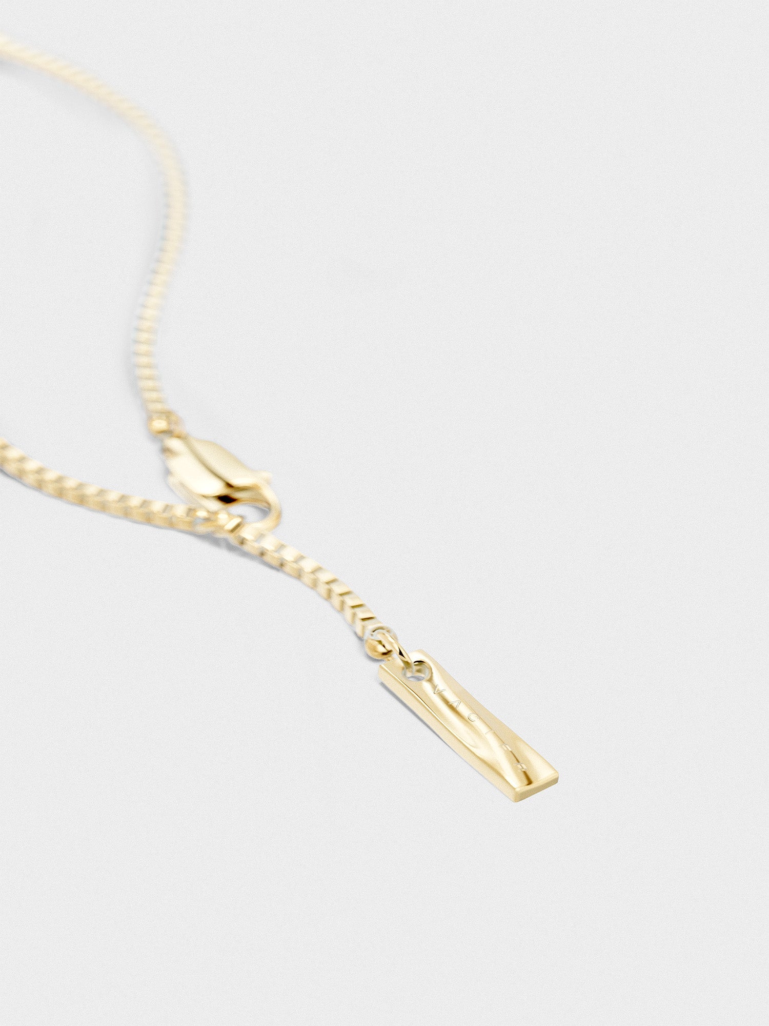 BOX CHAIN NECKLACE
