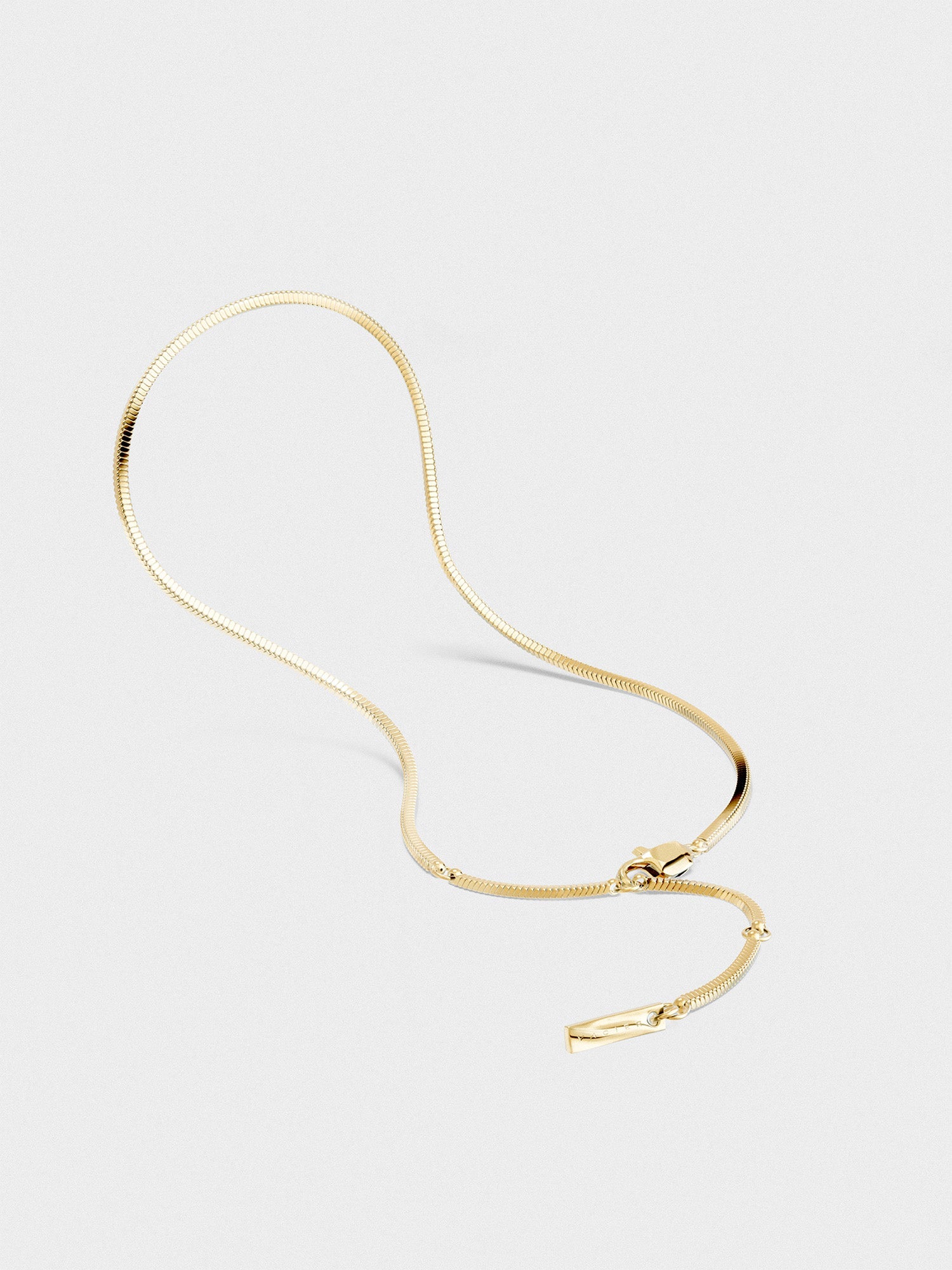 SQUARE CHAIN BRACELET